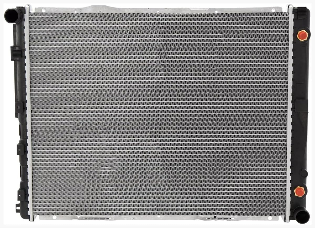 Aluminum Radiator | Compatible with Jeep WRANGLER 3.8 V6,2007-2009 | 22mm Core Thickness | Replaces CU2957